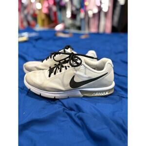 Nike Air Max Sequent Running Shoes Men’s 8 Women’s 9.5 White Black Athletic